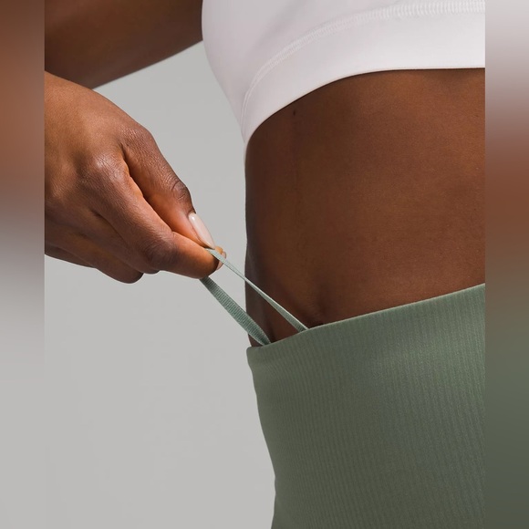 NWT Lululemon Wunder Train High-Rise Ribbed Tight 28" - SIZE 10 - Picture 4 of 11